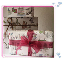 Load image into Gallery viewer, Recycled gift wrap - yummy things