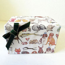 Load image into Gallery viewer, Recycled gift wrap - Perfect pets