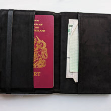 Load image into Gallery viewer, Personalised Travelling The World Passport Holder