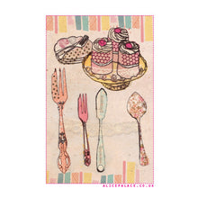 Load image into Gallery viewer, Cakes &amp; cutlery (AP539)
