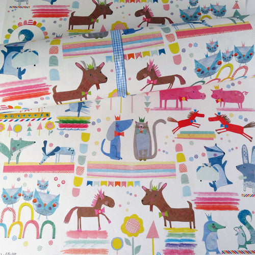 Recycled gift wrap - Paper animals